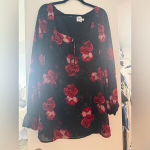 Princess Polly Black and Red Floral Top